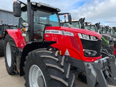 Massey Ferguson 7719S Exclusive