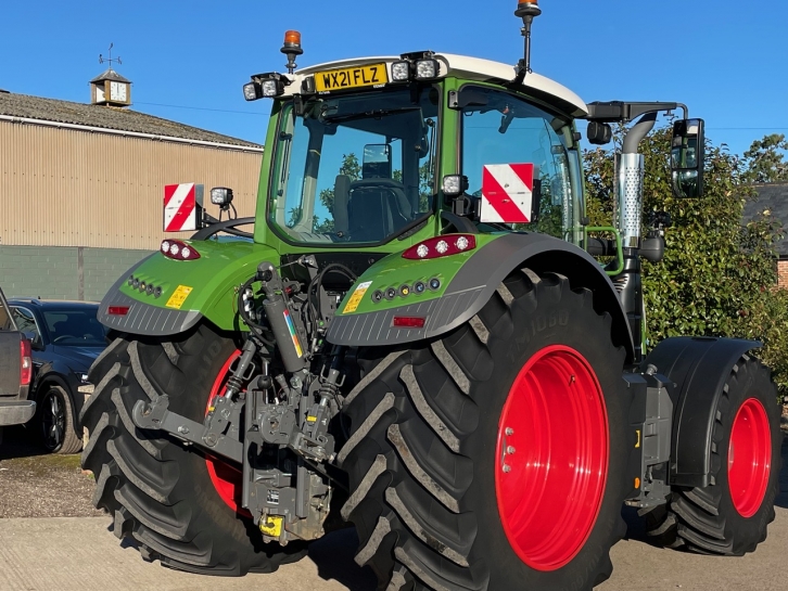 Fendt 724 Profi-Plus