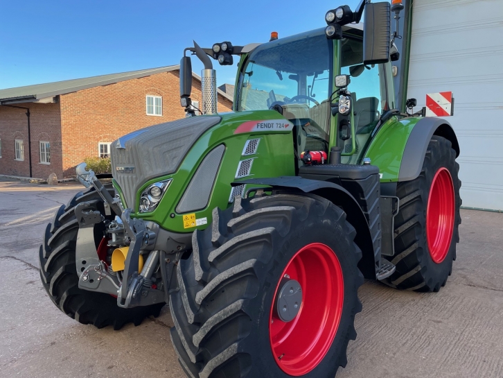 Fendt 724 Profi-Plus