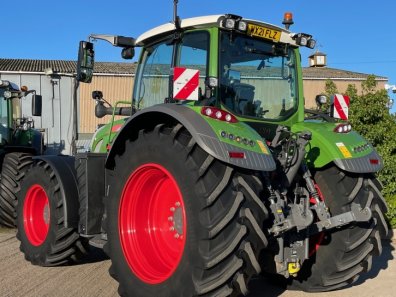 Fendt 724 Profi-Plus