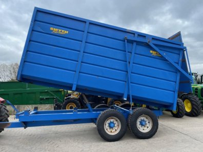 Smyth Farmer 14 Ton silage trailer
