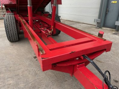 Smyth 18 Ton silage trailer
