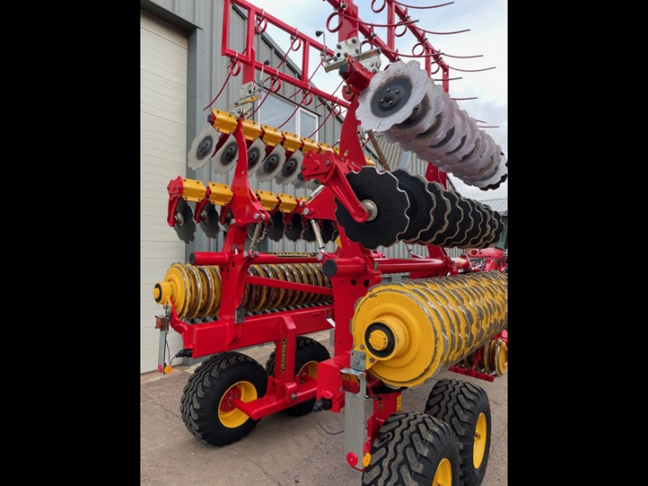 Vaderstad Carrier 650