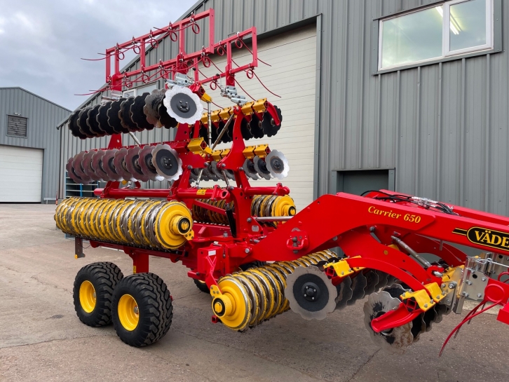 Vaderstad Carrier 650