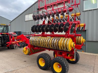 Vaderstad Carrier 650