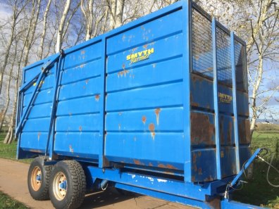 Smyth Farmer 14 ton silage trailer