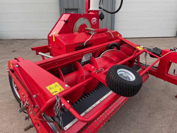 Lely P 300 Profi trailed forager