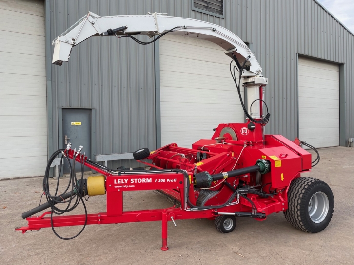 Lely P 300 Profi trailed forager