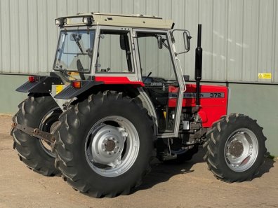 Massey Ferguson 372