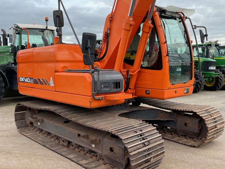 Doosan DX140 LC
