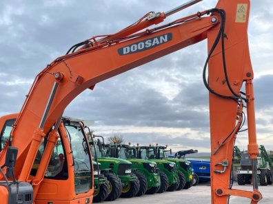 Doosan DX140 LC