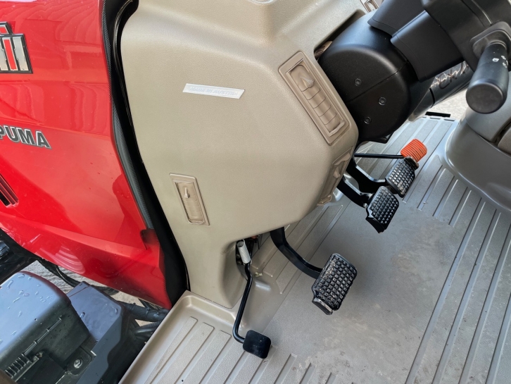 Case CVX 240