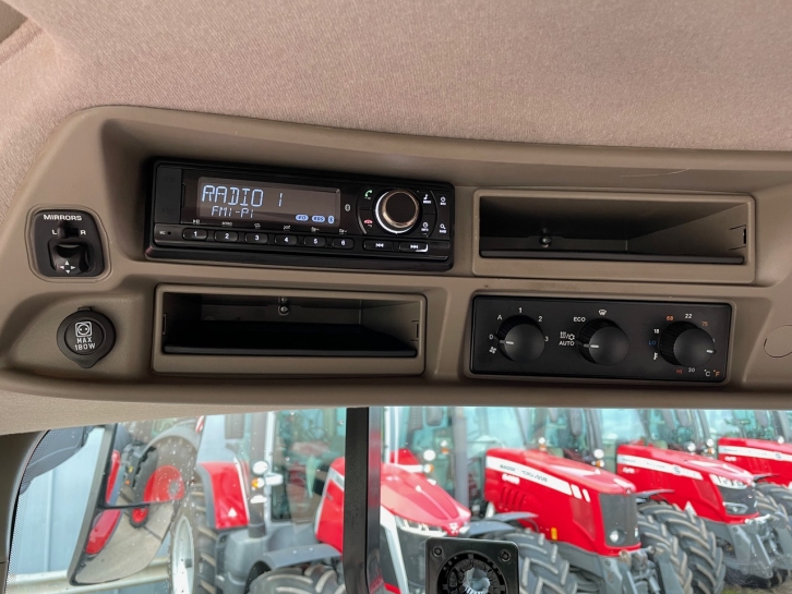 Case CVX 240