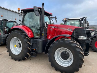 Case CVX 240