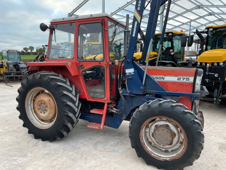 Massey Ferguson 275