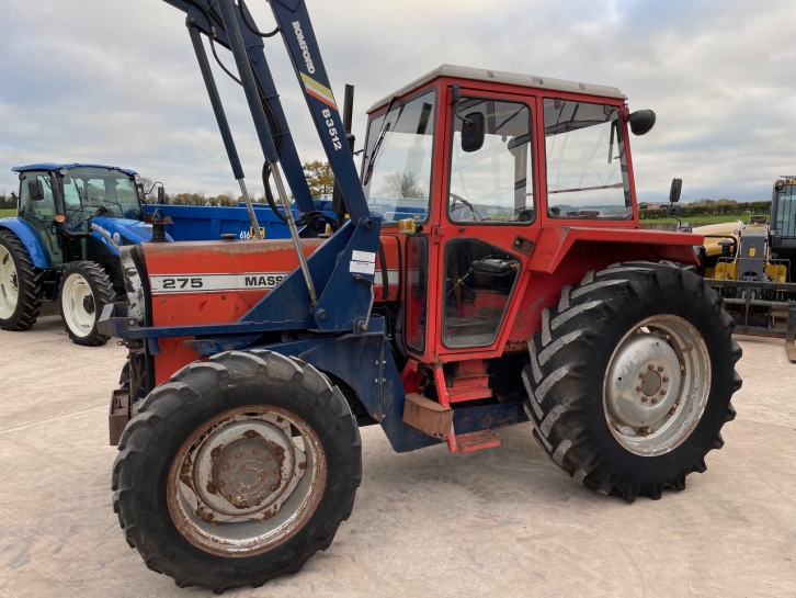 Massey Ferguson 275