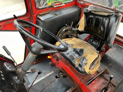 Massey Ferguson 275