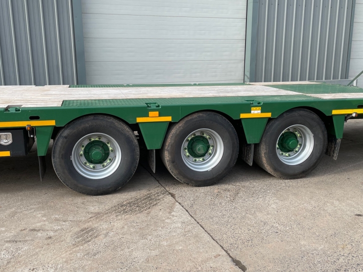 Bailey Tri-axle low loader