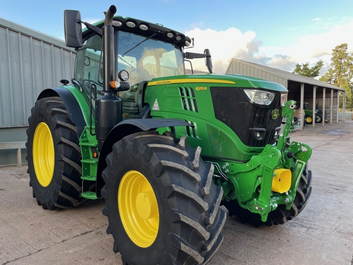John Deere 6215R Ultimate Edition