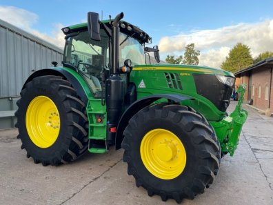 John Deere 6215R Ultimate Edition