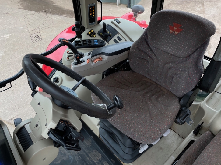 Massey Ferguson 7618 Efficient