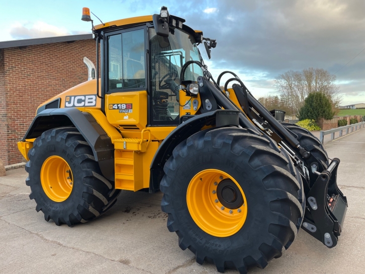 JCB 419S