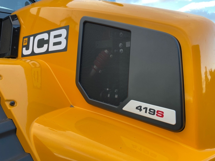 JCB 419S