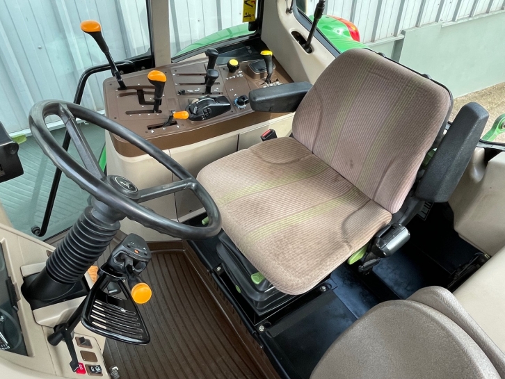 John Deere 6420SE