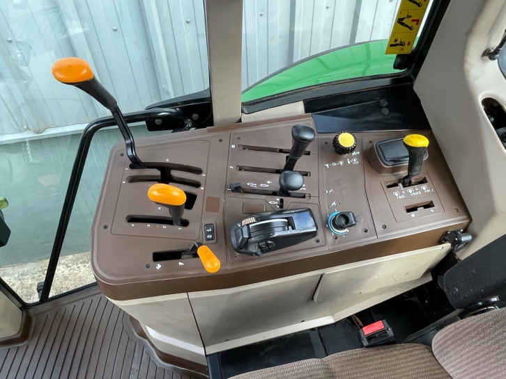 John Deere 6420SE
