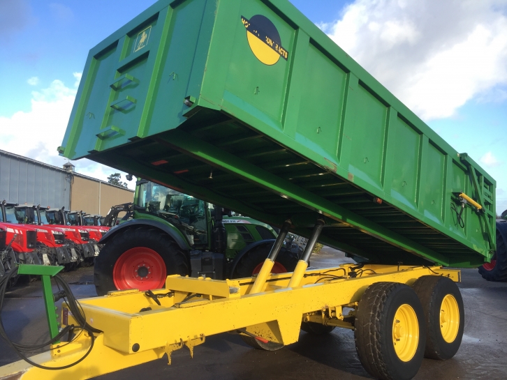 McConnel 12 ton grain trailer