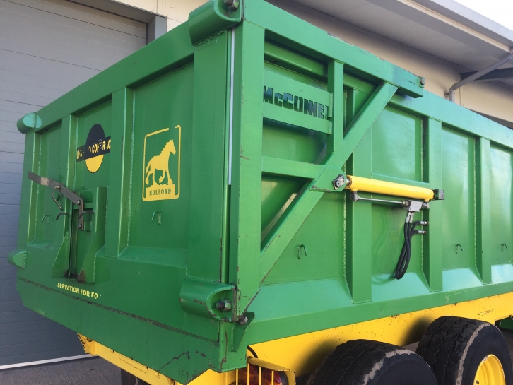 McConnel 12 ton grain trailer