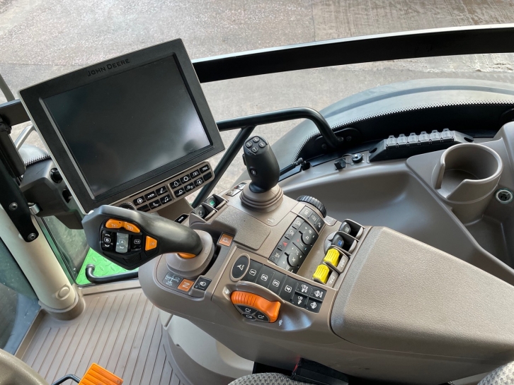 John Deere 6250R Ultimate Edition