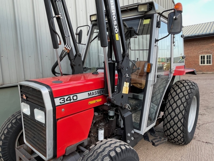 Massey Ferguson 340