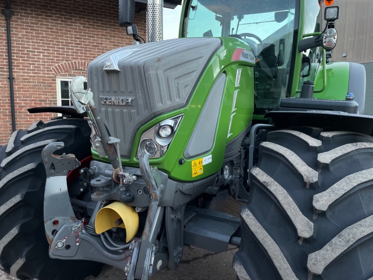 Fendt 724 Profi-Plus