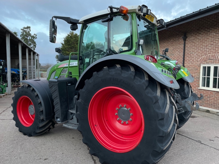 Fendt 724 Profi-Plus