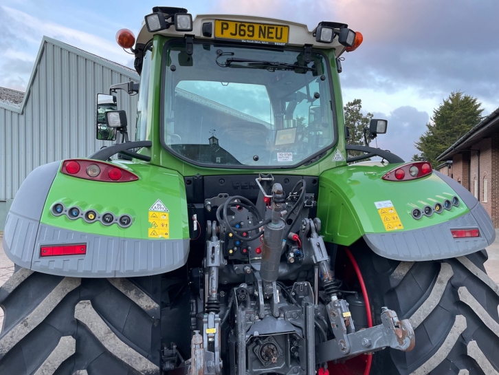 Fendt 724 Profi-Plus