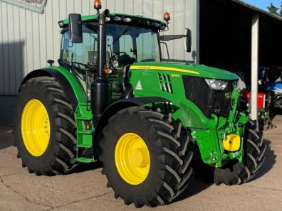 John Deere 6215R Ultimate Edition
