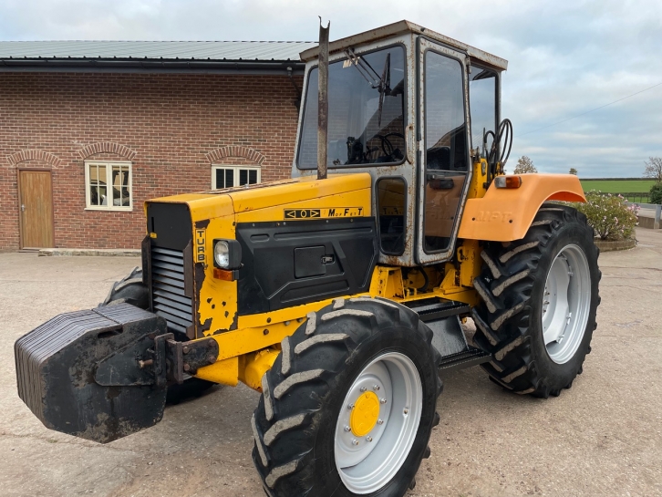 Moffett 390T