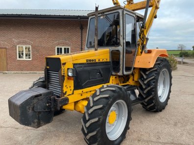 Moffett 390T