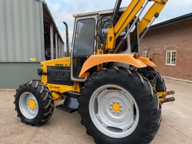 Moffett 390T