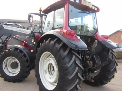 Valtra XM 130