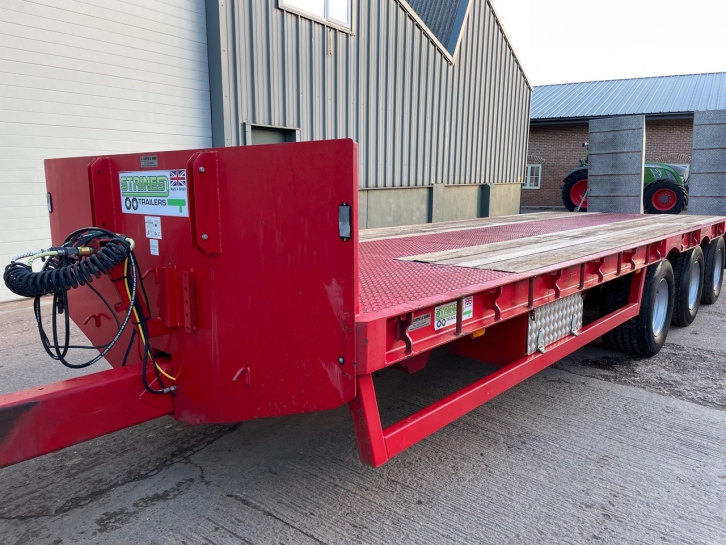 Staines Tri-axle 30ft low loader trailer