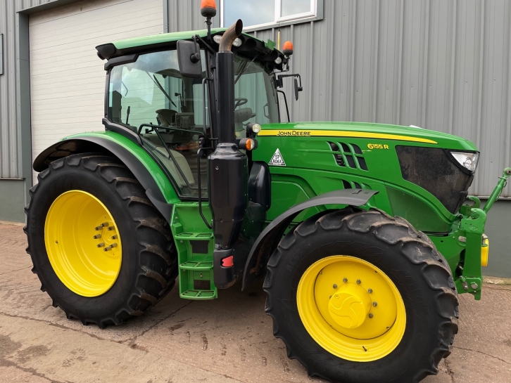 John Deere 6155R