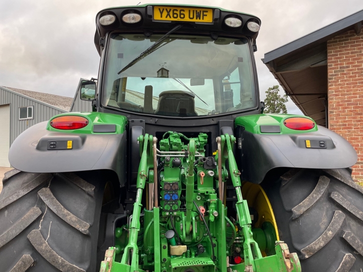 John Deere 6155R