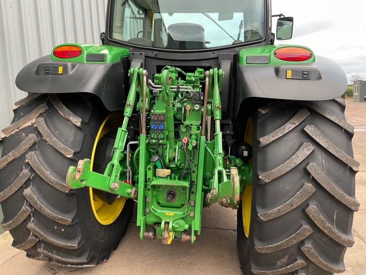 John Deere 6155R