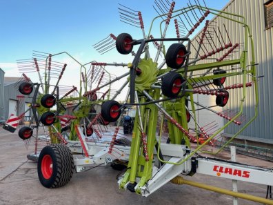 Claas liner 3600 4 rotor rake