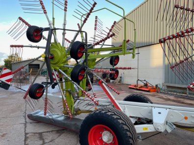 Claas liner 3600 4 rotor rake