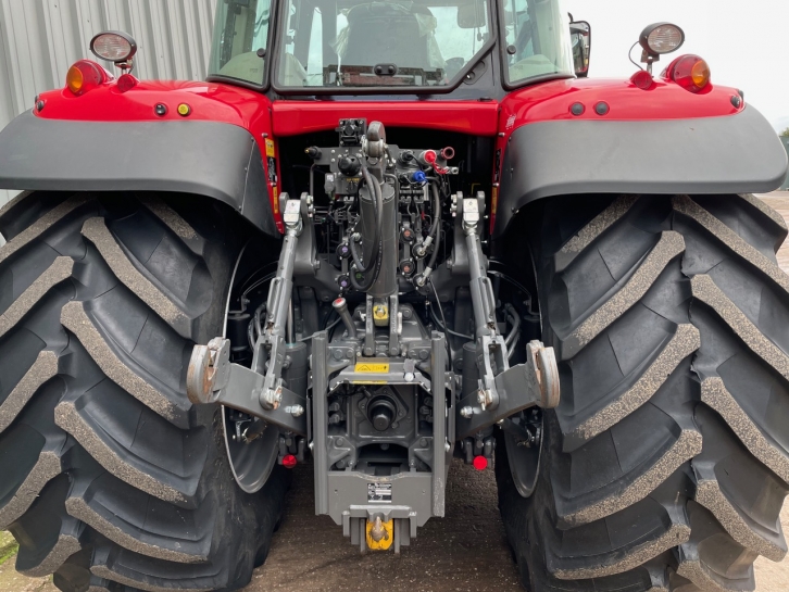 Massey Ferguson 7719S Exclusive