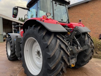 Massey Ferguson 7719S Exclusive
