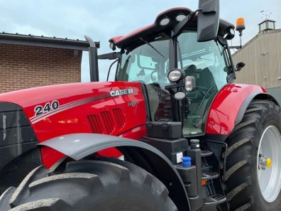 Case CVX 240